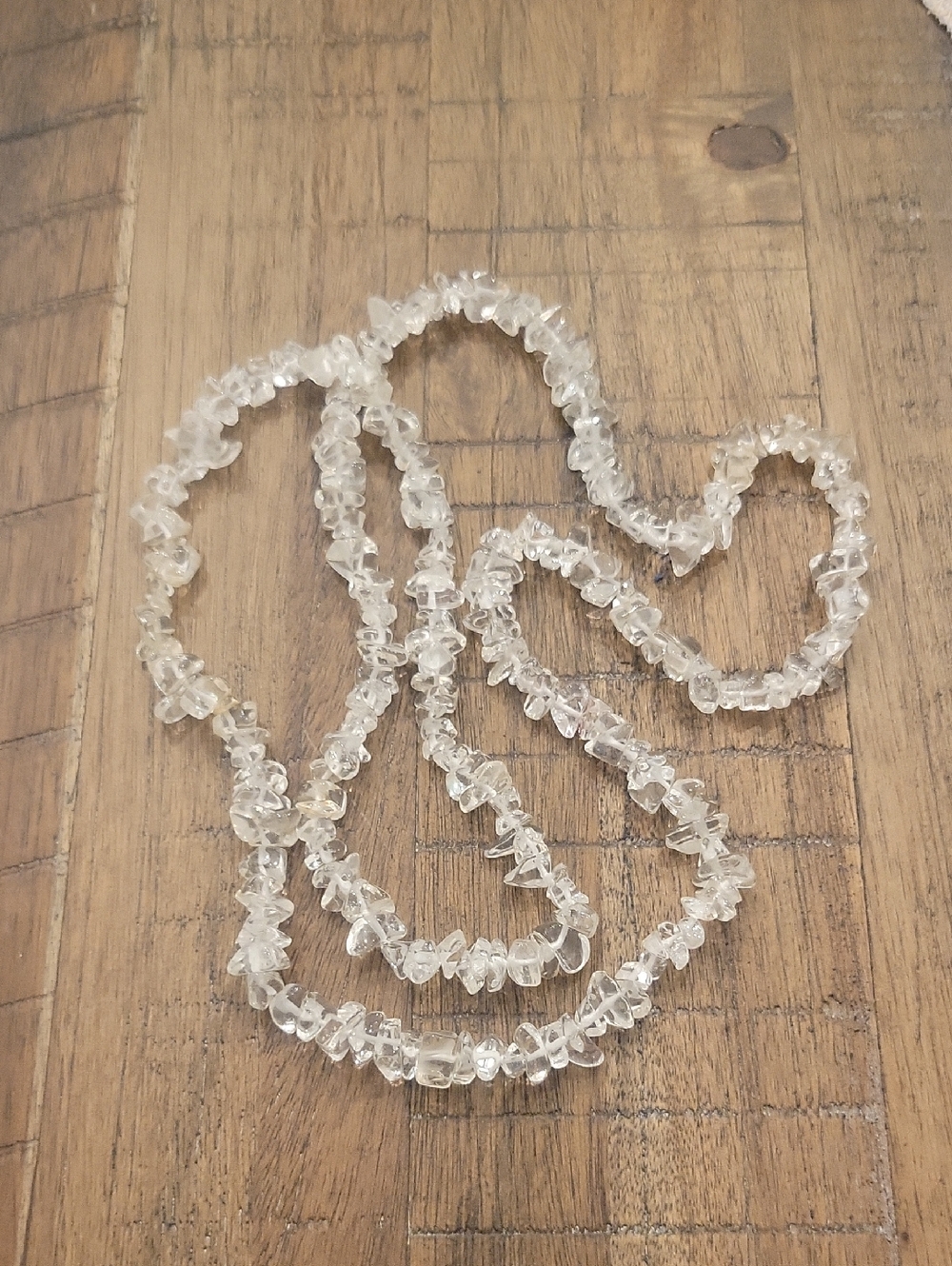 Clear Chip necklace
